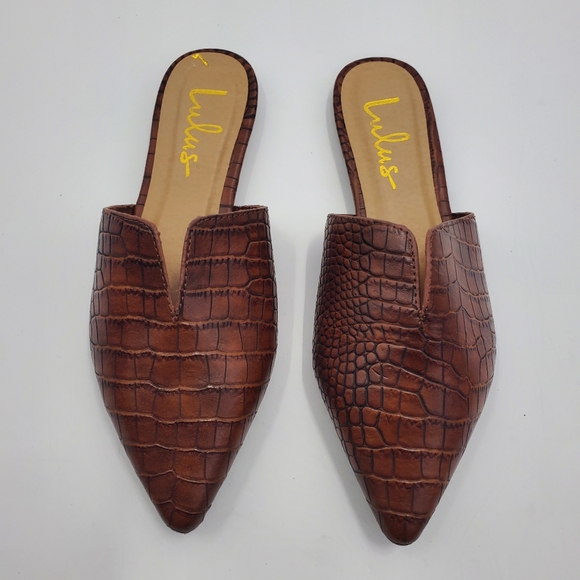 Lulu's Jaelyn Brown Crocodile Embossed Pointed-Toe Slides Boho Flats - Picture 3 of 7